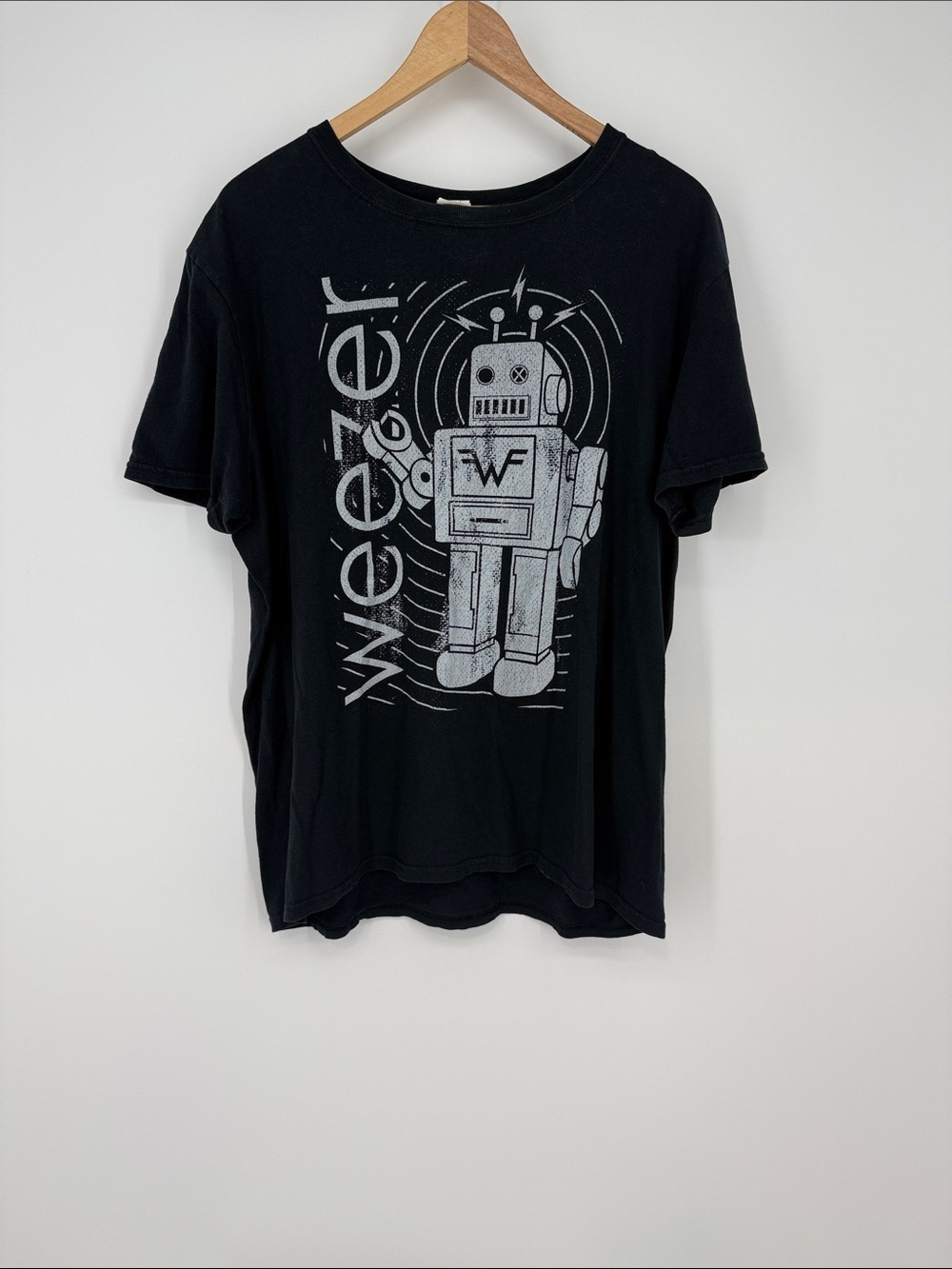 Weezer Heather Black Crewneck Tee Large